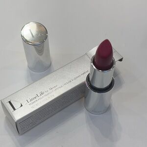 LIMELIFE- Power Pout Perfect Lipstick